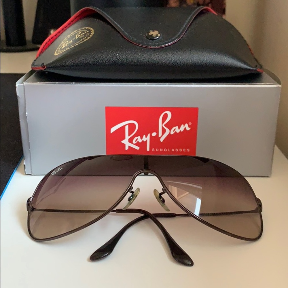 Ray-Ban Sunglasses